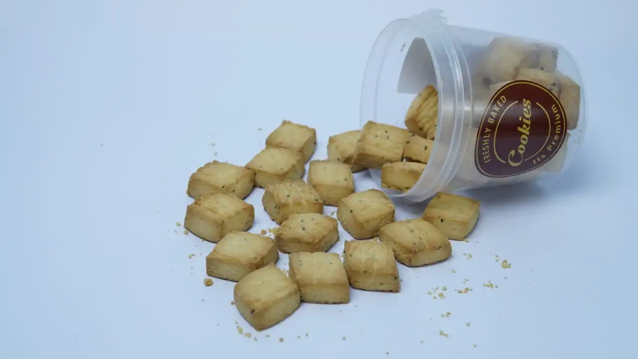 Boss Bake Special Combo (2 Premium Cookie, Plain Toast, Garlic Chanachur) - Image 3